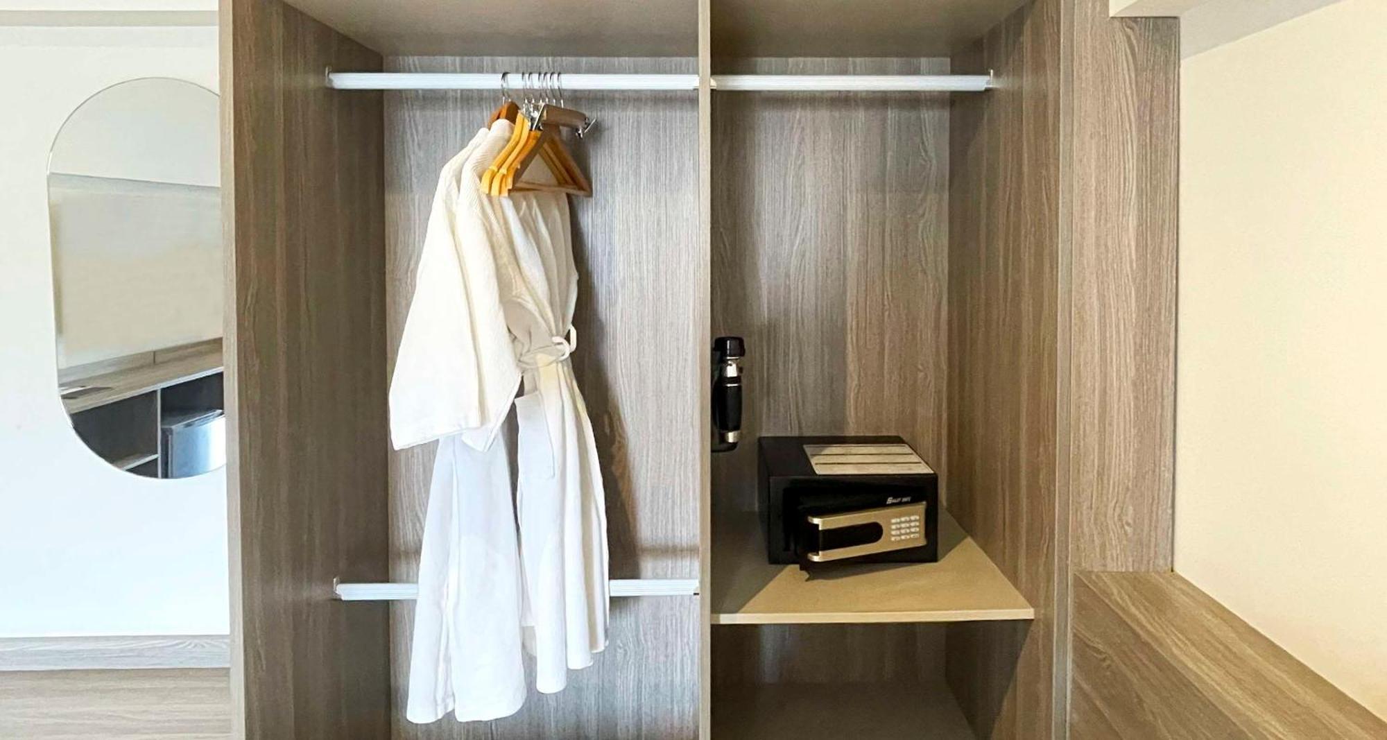 Surestay By Best Western Iconic Ari-Jatujak Bangkok Extérieur photo